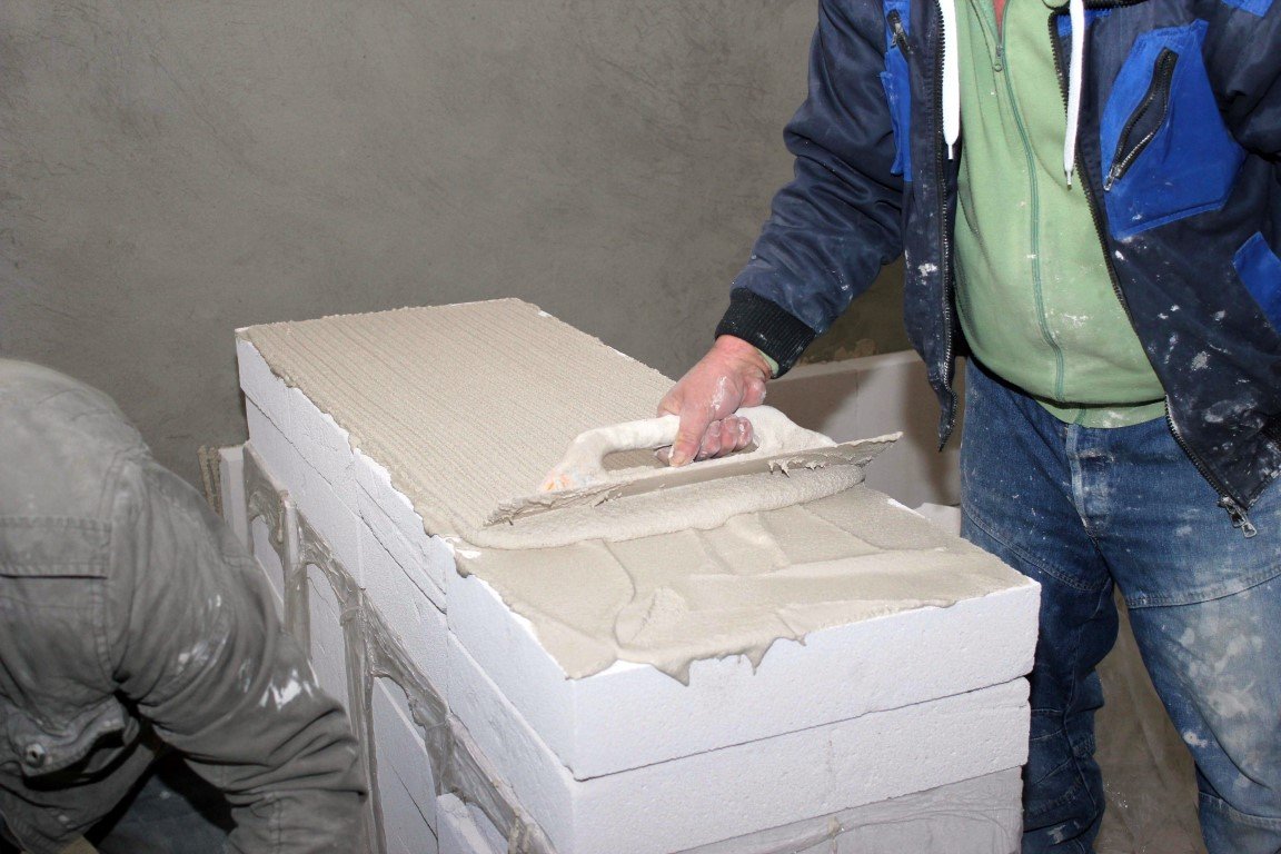 Verarbeitung von Mineralschaum-Dämmplatten