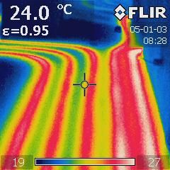 Wärmebild eines Teiles einer Fußbodenheizung